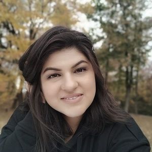 Meet your Posher, Isabel